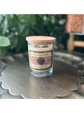 Soy Candle with Ylang Ylang and Garnet